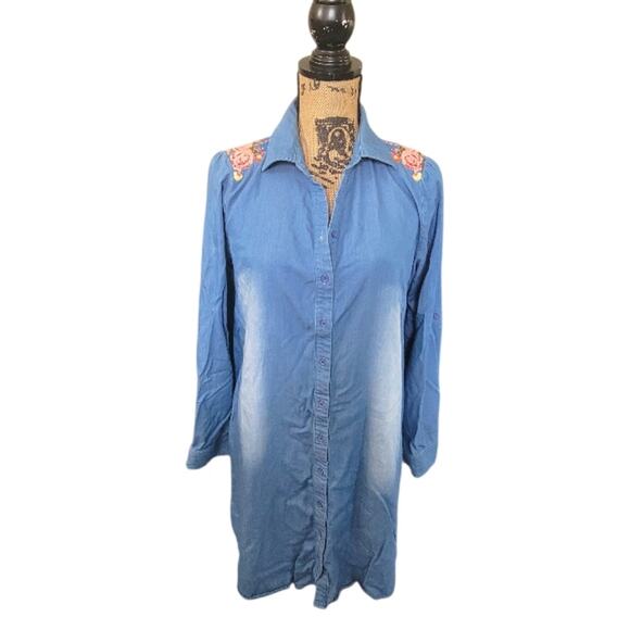 Small Andre By Unit Chambray Denim Floral Embroidered Blue Shirt Dress - Picture 4 of 6